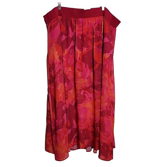 Torrid Shady Rose Floral Maxi Chiffon Undershort Skirt, NWT, 4X - Picture 1 of 7